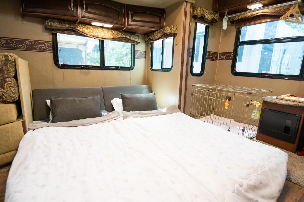 Private 405 Villa